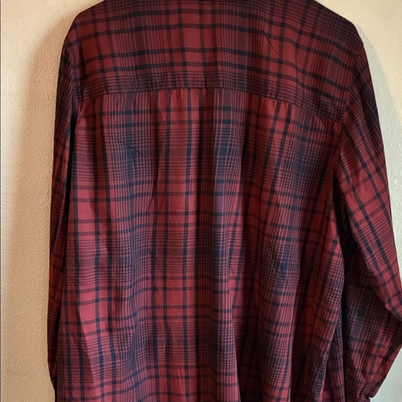 Levi's Men's Burgundy and Black Plaid Shirt - Picture 10 of 13